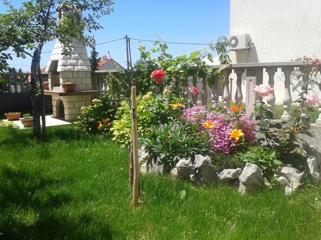 Apartment And Rooms Markovic 센 객실 사진